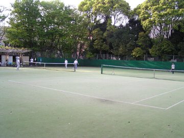 中央公園庭球場