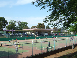 栗ヶ沢公園庭球場